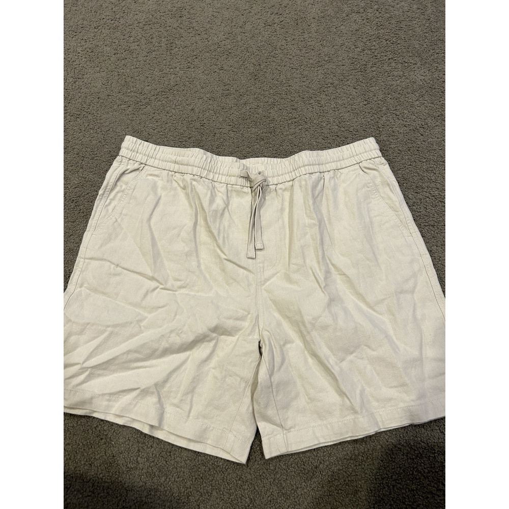 Collars And Co Men's CL Beige‎ Shorts Men's Size 2XL NWT